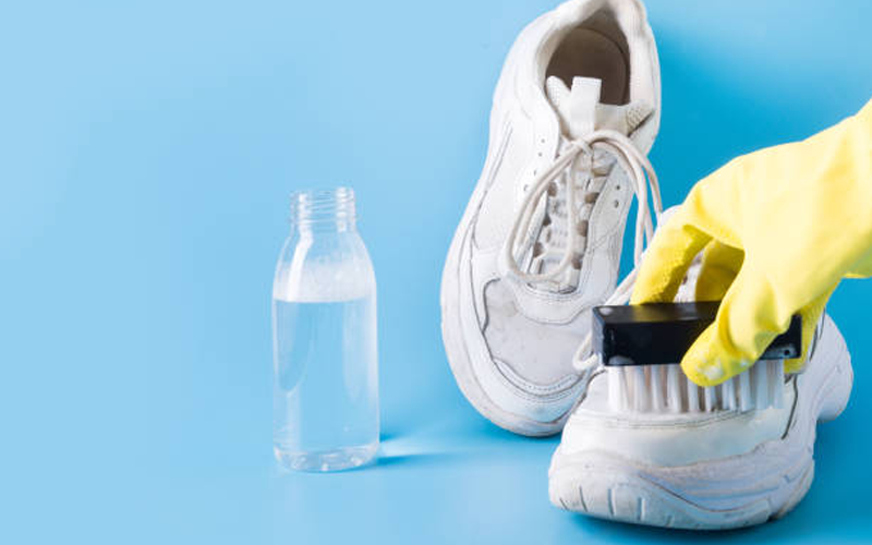 Shoes Cleaning
